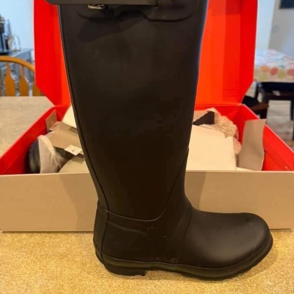 Hunter Women’s Original Tall Rain Boots